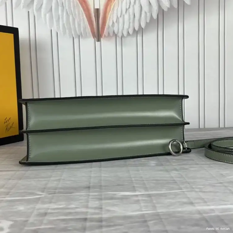Vintage HOT Cut Fendi Green Calf Medium Leather In Bag Peekaboo 0331